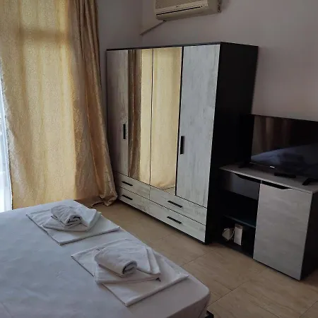 One- Bed Apart For Rent At Sunny Slăntjev Brjag